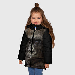 Куртка зимняя для девочки Глаза гориллы, цвет: 3D-красный — фото 2