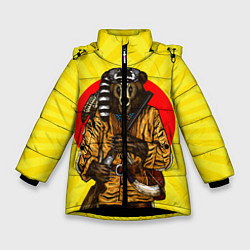 Куртка зимняя для девочки Медведь охотник, цвет: 3D-черный