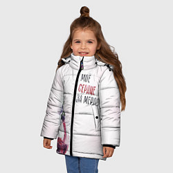 Куртка зимняя для девочки Моё сердце замерло, цвет: 3D-черный — фото 2