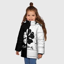 Куртка зимняя для девочки Чёрный клевер, цвет: 3D-черный — фото 2