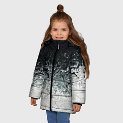 Куртка зимняя для девочки Вода абстракция, цвет: 3D-черный — фото 2