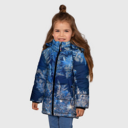 Куртка зимняя для девочки Снежинки макро snowflakes macro, цвет: 3D-светло-серый — фото 2