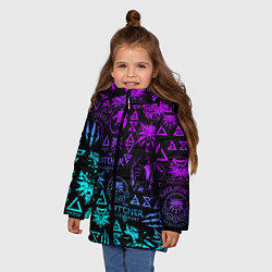 Куртка зимняя для девочки ВЕДЬМАК ЛОГОБОМБИНГ НЕОН, цвет: 3D-черный — фото 2