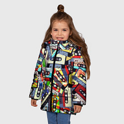 Куртка зимняя для девочки ТЕКСТУРА АУДИОКАССЕТ, цвет: 3D-светло-серый — фото 2