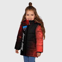 Куртка зимняя для девочки Надпись и лицо Huggy Wuggy на темном фоне с огнем, цвет: 3D-черный — фото 2