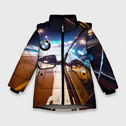 Куртка зимняя для девочки Бэха мчится по ночному городу, цвет: 3D-светло-серый