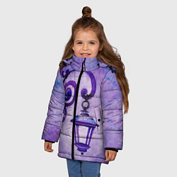 Куртка зимняя для девочки Уличный фиолетовый фонарь, цвет: 3D-светло-серый — фото 2