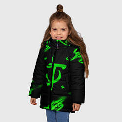 Куртка зимняя для девочки Doom symbol game, цвет: 3D-светло-серый — фото 2