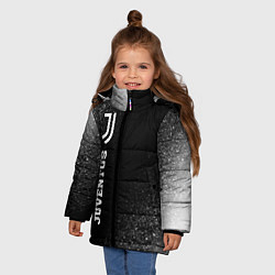 Куртка зимняя для девочки Juventus sport на темном фоне по-вертикали, цвет: 3D-черный — фото 2