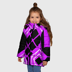 Куртка зимняя для девочки Чёрные квадраты и белые полосы на фиолетовом фоне, цвет: 3D-красный — фото 2