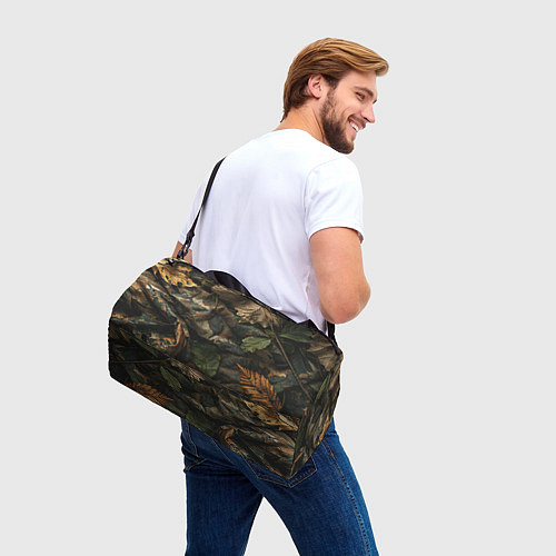 Спортивная сумка Реалистичный охотничий камуфляж из ткани и листьев / 3D-принт – фото 3