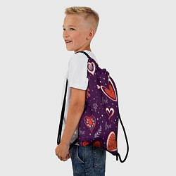 Рюкзак-мешок Красно-белые сердечки и слово love на темно фиолет, цвет: 3D-принт — фото 2