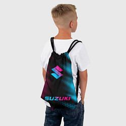 Рюкзак-мешок Suzuki - neon gradient: символ сверху надпись сниз, цвет: 3D-принт — фото 2