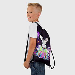 Рюкзак-мешок Кролик в цветах на черном фоне, цвет: 3D-принт — фото 2