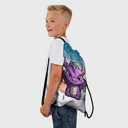Рюкзак-мешок Фиолетовый недовольный дракон, цвет: 3D-принт — фото 2