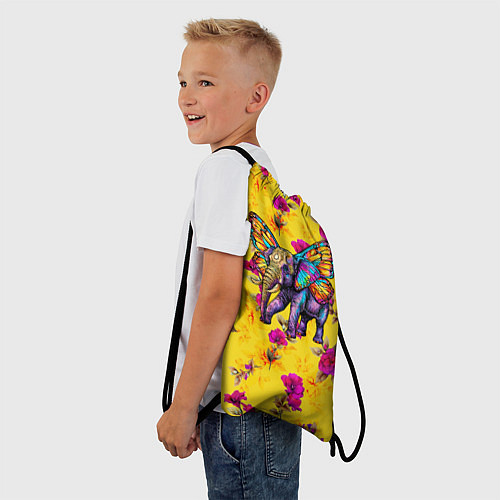 Мешок для обуви Слон с крыльями бабочки на цветочном фоне / 3D-принт – фото 3