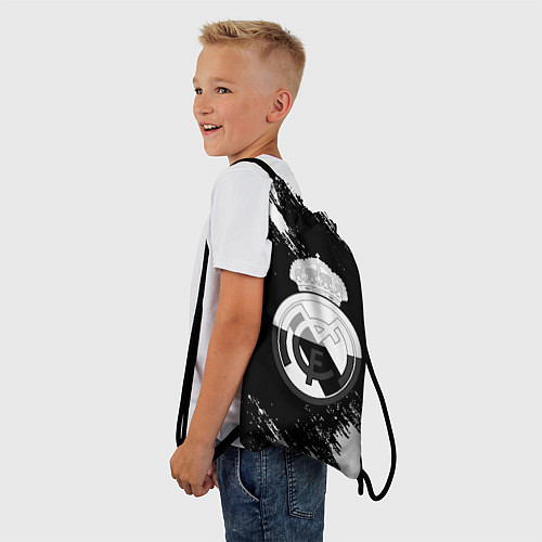 Мешок для обуви Реал Мадрид черно белые краски / 3D-принт – фото 3