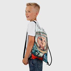 Рюкзак-мешок Гагарин в полете, цвет: 3D-принт — фото 2