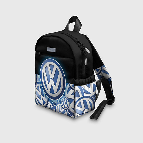 Детский рюкзак Volkswagen Большое лого паттерн / 3D-принт – фото 3