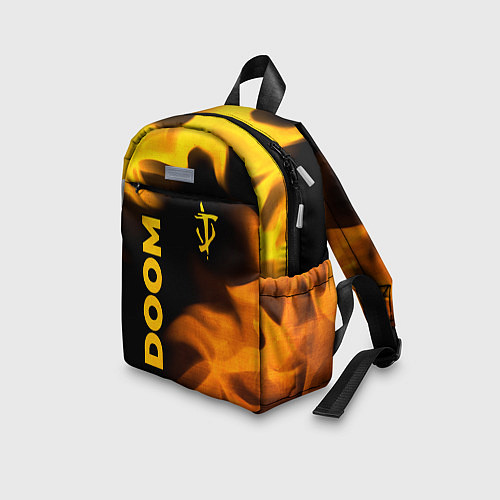 Детский рюкзак Doom - gold gradient: надпись, символ / 3D-принт – фото 3