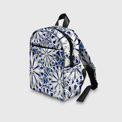 Детский рюкзак Стилизованные цветы абстракция синее-белый / 3D-принт – фото 3