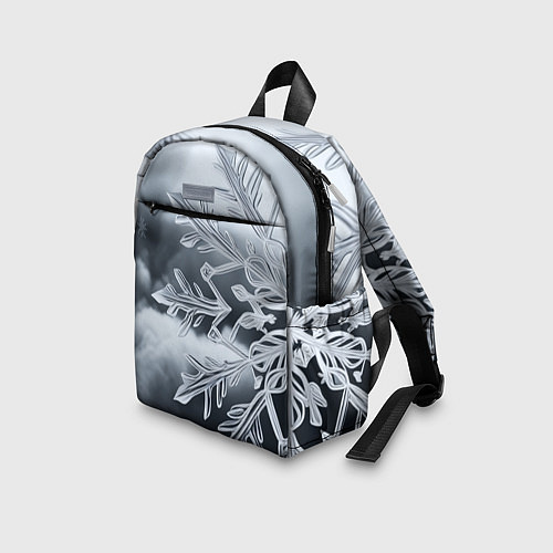Детский рюкзак Снежинка на черно белое / 3D-принт – фото 3