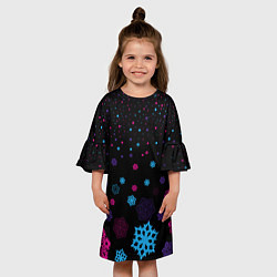 Платье клеш для девочки Цветные снежинки, цвет: 3D-принт — фото 2
