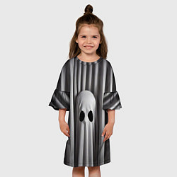 Платье клеш для девочки Серые шторы и призрак, цвет: 3D-принт — фото 2