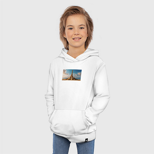 Детская толстовка-худи Песчаная мечта: Эйфелева башня на пляже / Белый – фото 3