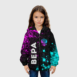 Куртка с капюшоном детская Вера и неоновый герб России: надпись, символ, цвет: 3D-черный — фото 2