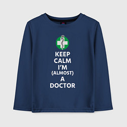 Лонгслив хлопковый детский Keep calm I??m a doctor, цвет: тёмно-синий