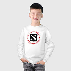 Лонгслив хлопковый детский Символ Dota и красная краска вокруг, цвет: белый — фото 2