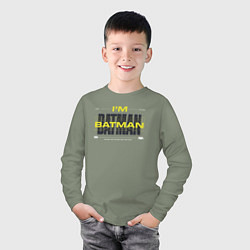 Лонгслив хлопковый детский Im Batman 2023, цвет: авокадо — фото 2