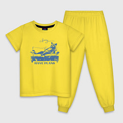 Пижама хлопковая детская Енот лежит на диване и чилит, цвет: желтый