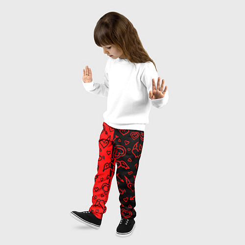 Детские брюки Черно-Красные сердца с крылышками / 3D-принт – фото 3