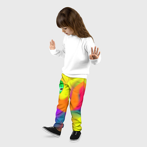 Детские брюки Chill out зеленый человечек / 3D-принт – фото 3