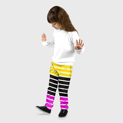 Детские брюки Желтые розовые и черные полосы на белом / 3D-принт – фото 3