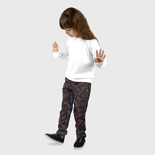 Детские брюки Красные, синие, черные фигуры и линии на коричнево / 3D-принт – фото 3