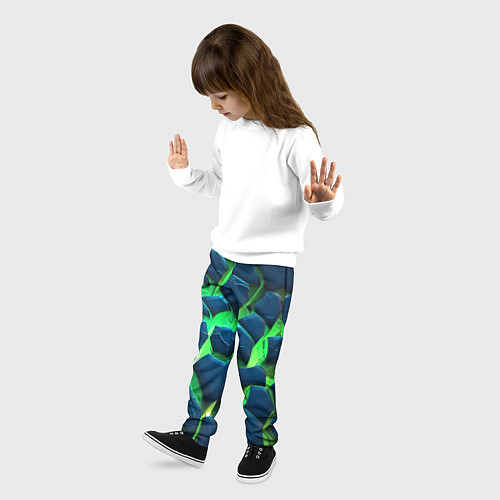Детские брюки Разломленные зеленые плиты / 3D-принт – фото 3