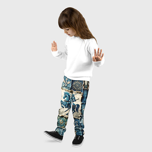 Детские брюки Рыцарь на пэчворк дениме / 3D-принт – фото 3