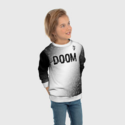 Свитшот детский Doom glitch на светлом фоне: символ сверху, цвет: 3D-белый — фото 2