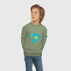 Свитшот хлопковый детский Сердечко Казахстана, цвет: авокадо — фото 2