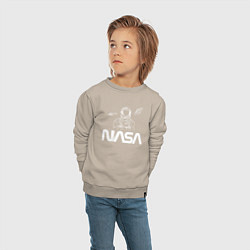Свитшот хлопковый детский Nasa - космонавт, цвет: миндальный — фото 2