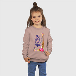 Свитшот хлопковый детский Прекрасная жирафа на роликах, цвет: пыльно-розовый — фото 2