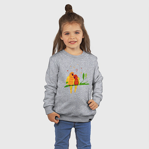 Детский свитшот Пара влюбленных попугаев на ветке / Меланж – фото 3