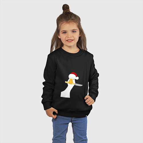 Детский свитшот Гусь Санта с ножом в клюве / Черный – фото 3