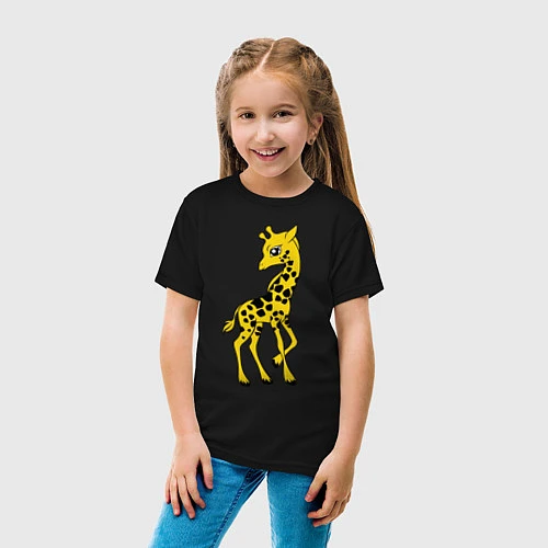 Детская футболка Маленький жираф / Черный – фото 4