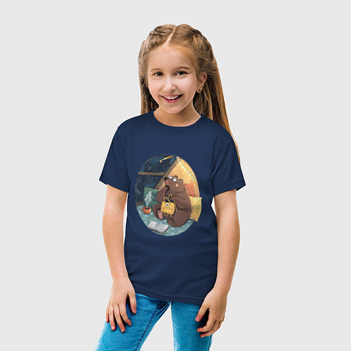 Детская футболка Мечтающий медведь / Тёмно-синий – фото 4