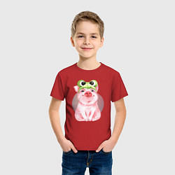 Футболка хлопковая детская Милый поросенок в шапке-лягушке, цвет: красный — фото 2
