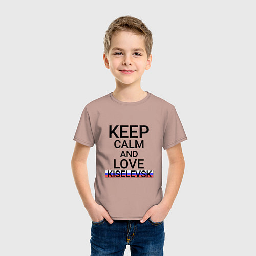 Детская футболка Keep calm Kiselevsk Киселевск / Пыльно-розовый – фото 3